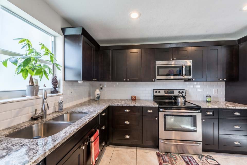 3D9FB8E9-5A77-42D8-AD86-575882FEDEBA